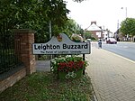 Linslade becomes Leighton Buzzard - geograph.org.uk - 2641127